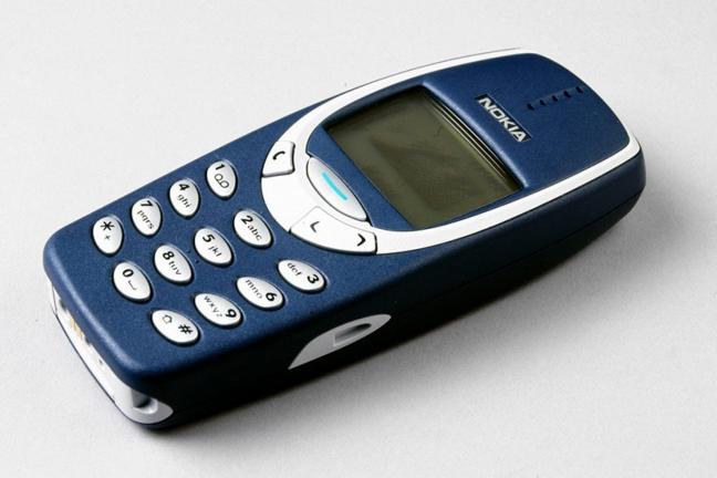 Nokia 3310 returns!