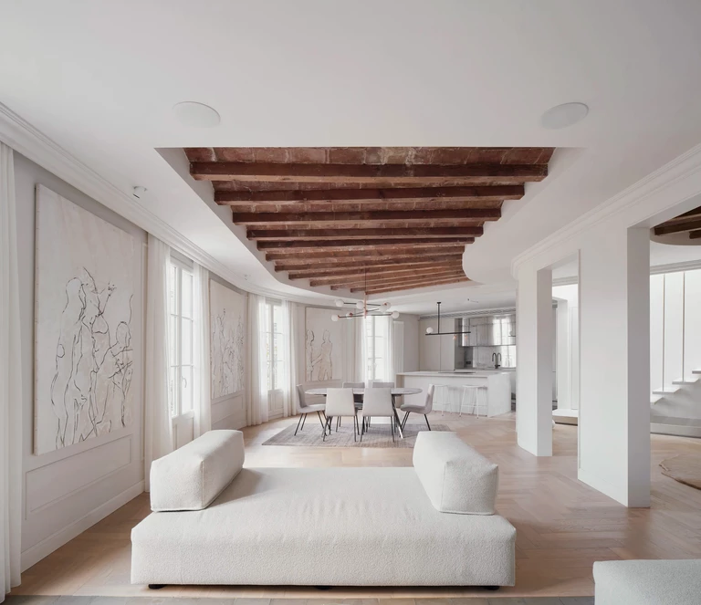 Mieszkanie w Barcelonie o nietypowym, promienistym planie