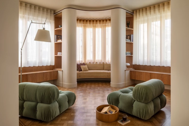 Kolumny, ikony designu i przeszklona kuchnia – 115 m2 w Rzymie