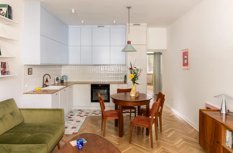 Sztuka codzienności, czyli modernistyczne wnętrze na Żoliborzu