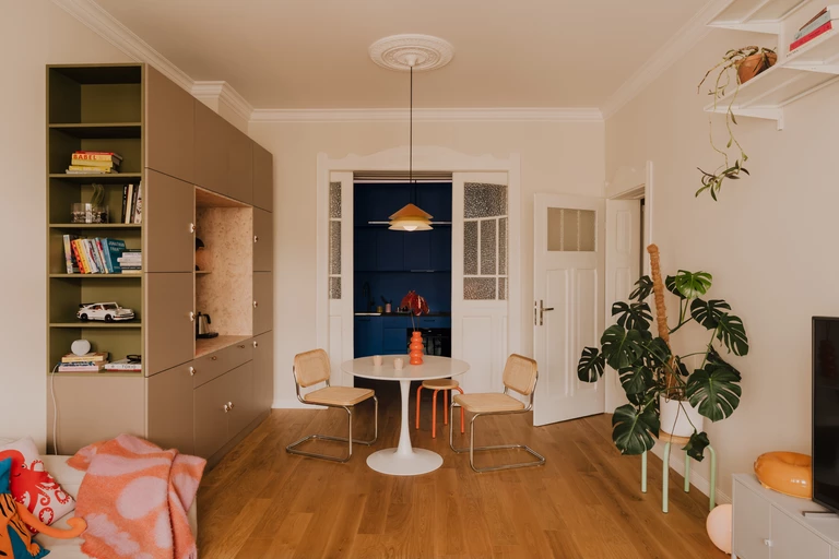 Siła odważnych barw na 65 metrach we wrocławskiej kamienicy