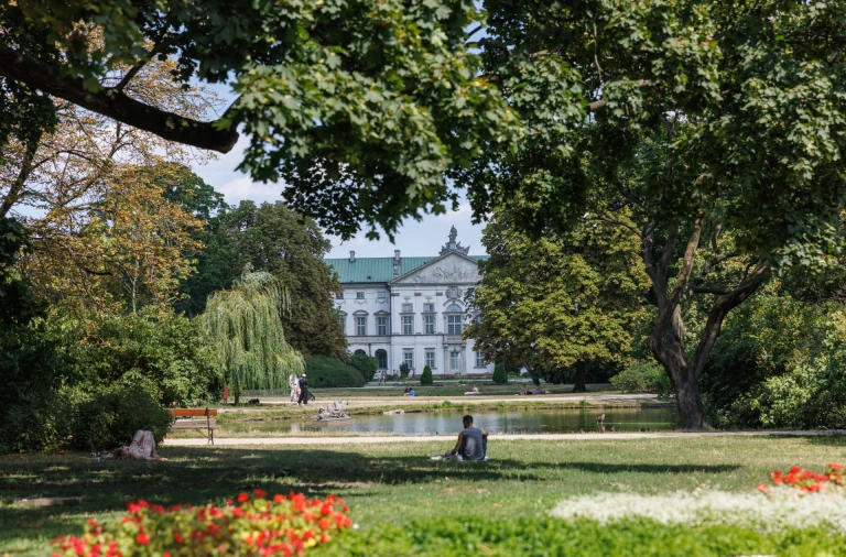 Pałac Rzeczypospolitej w Warszawie jest już otwarty dla zwiedzających. Tak wygląda jego wnętrze