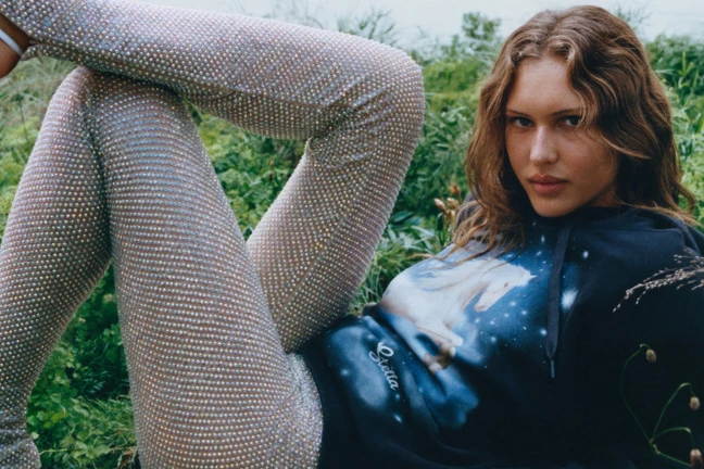 Iconic Motifs of Stella McCartney in the New H&M Collection