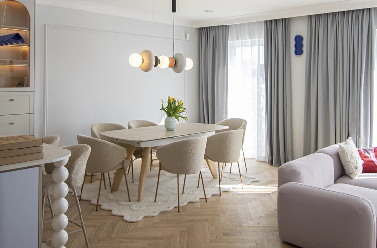 Pełen koloru i formy dom projektu BoTu Design