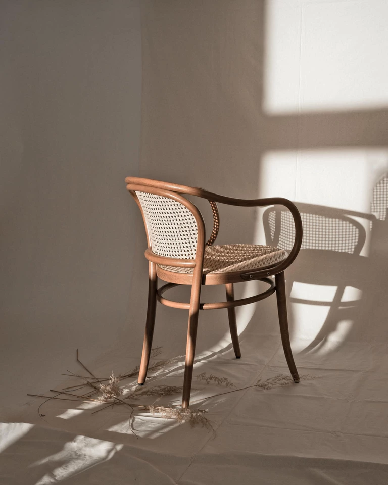 Ton produkuje kultowe meble już 165 lat. Z tej okazji powstał film