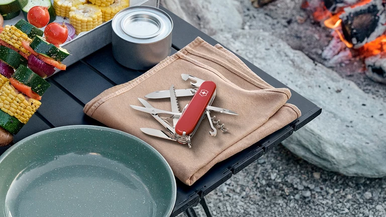 Precyzja i jakość prosto ze Szwajcarii – oto scyzoryki outdoorowe Victorinox