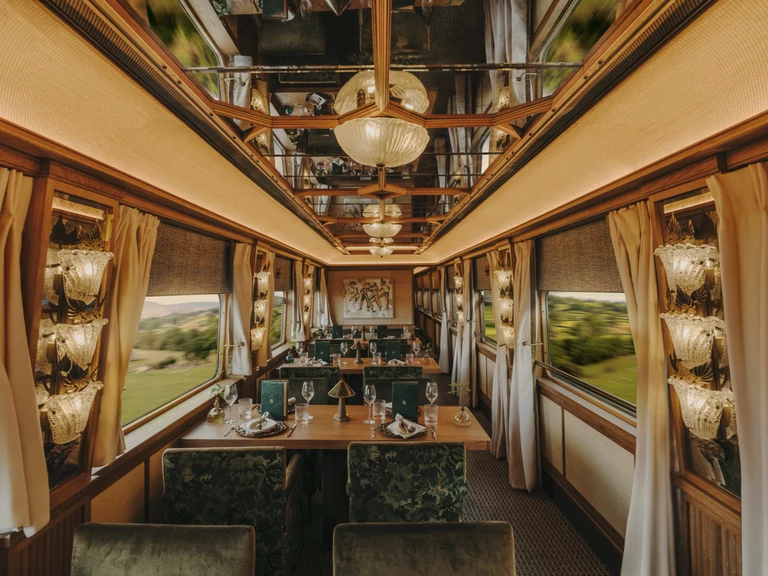 Brittanic Explorer: wnętrze jak z XIX-wiecznej, angielskiej rezydencji 