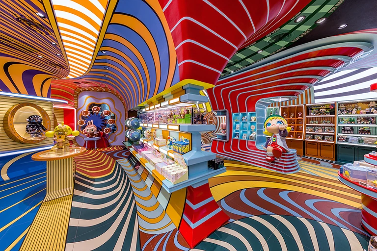 Scenografia fantazji. X+Living projektuje flagowy sklep POP MART w Bangkoku