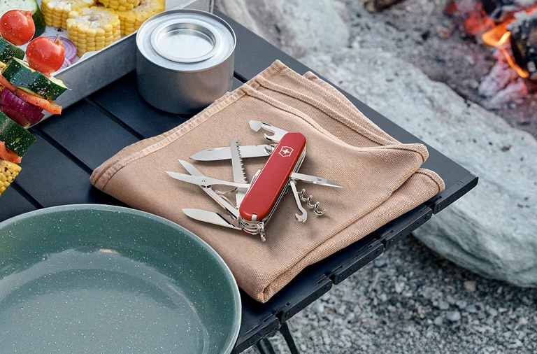 Precyzja i jakość prosto ze Szwajcarii – oto scyzoryki outdoorowe Victorinox