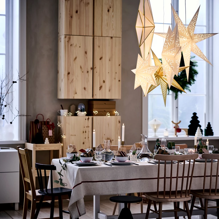 VINTERFINT, STRÅLA i VINTERSAGA: nowe kolekcje świąteczne IKEA