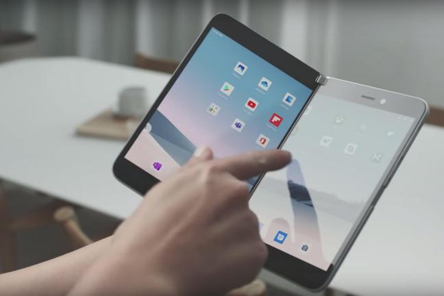 Foldable smartphone: Surface Duo
