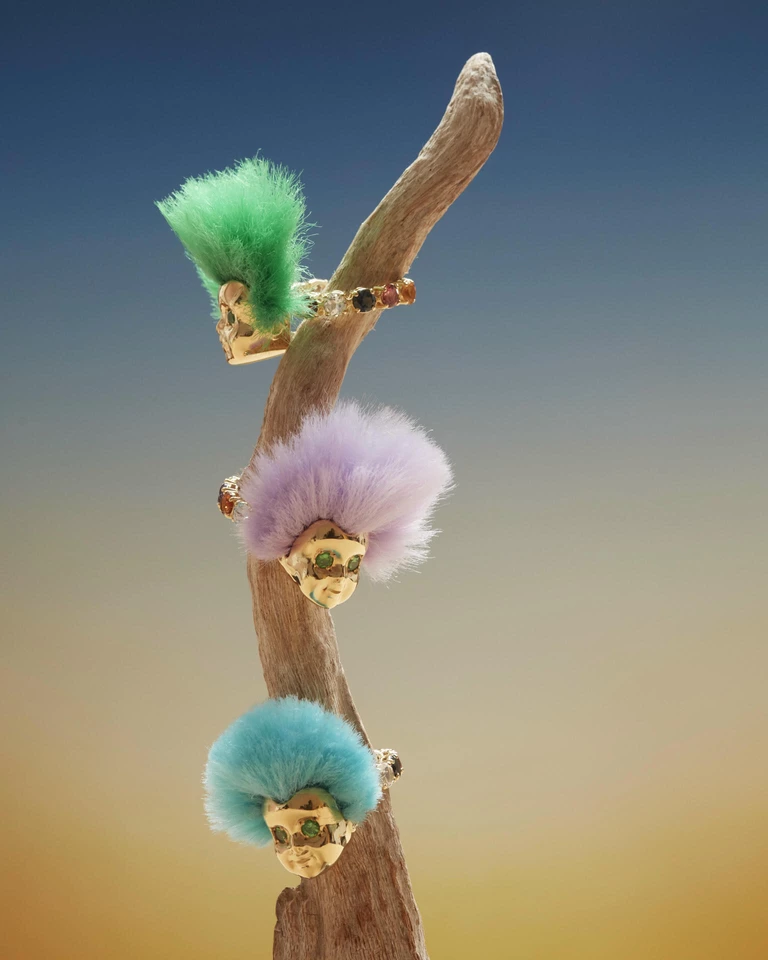 Alix Ferracci projektowała dla Maison Margiela i Louis Vuitton. Teraz tworzy własną biżuterię