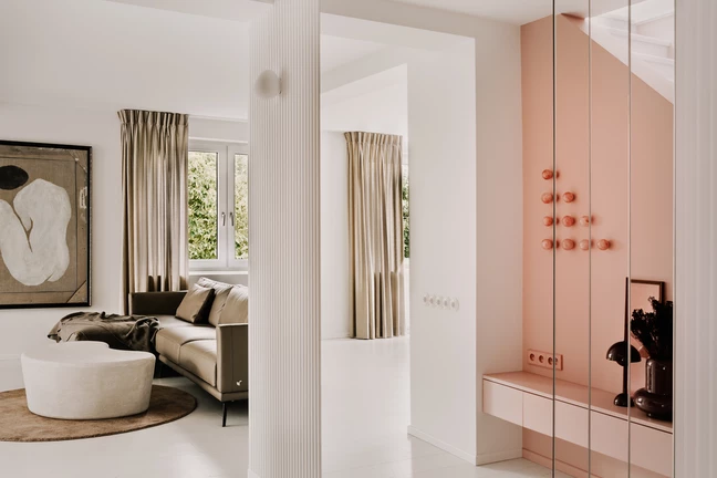 Back to Her Roots: How a Designer Transformed a Pre-War House