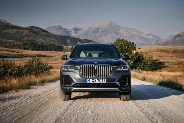 BMWX7 - elegancka fuzja prezencji i osobowości