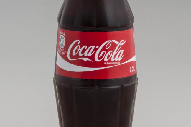 Coca-Cola wprowadza butelki pochodzące w 100% z recyklingu