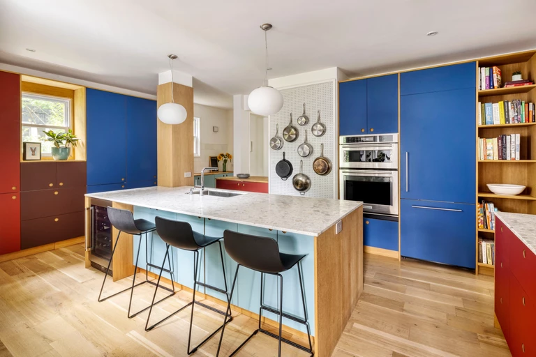 Od poddasza w dół - nietypowa metamorfoza historycznej willi