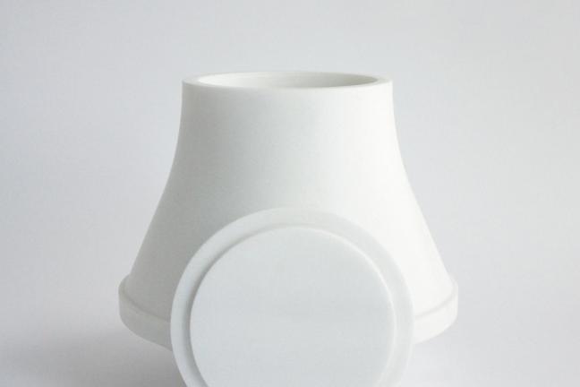 Minimalistyczna urna
