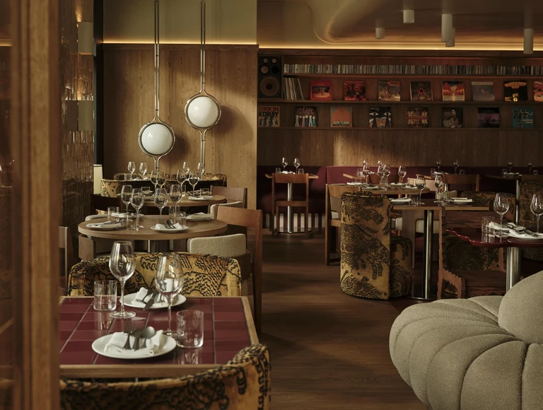 Zmysłowa restauracja w Londynie według projektu Ola Jachymiak Studio