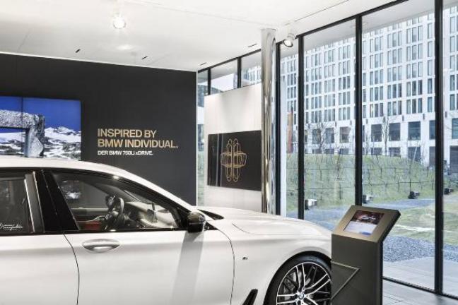 BMW Luxury Excellence Pavilion w Warszawie