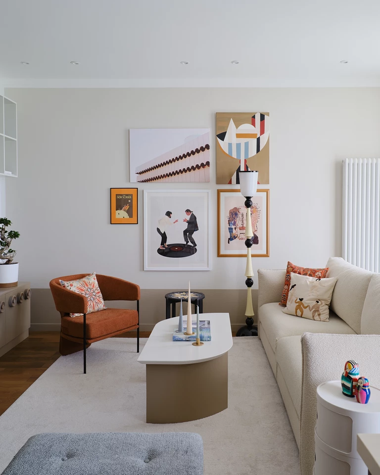 Współczesny azyl u stóp gór. Mieszkanie w Ałmatach projektu Ida Design Mates