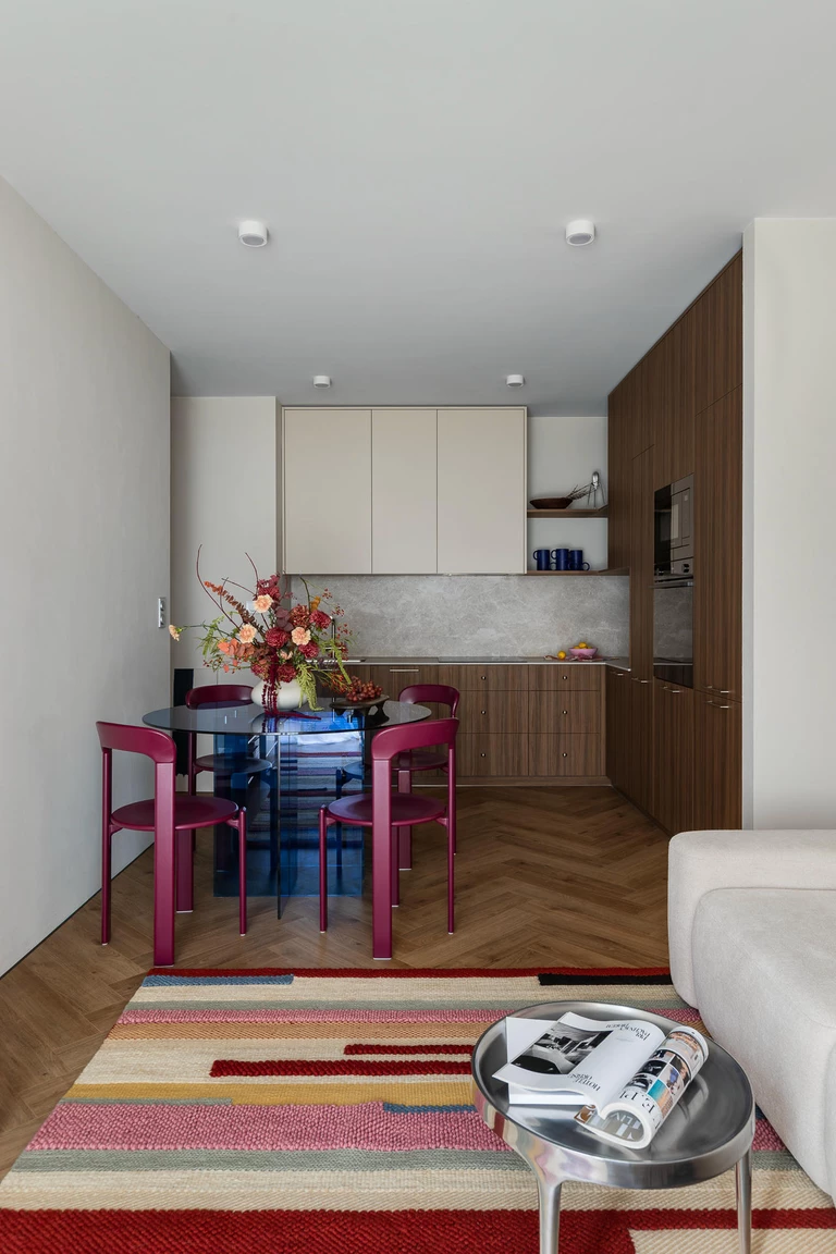 Zaglądamy do 46-metrowego mieszkania projektantów wnętrz w krakowskim bloku